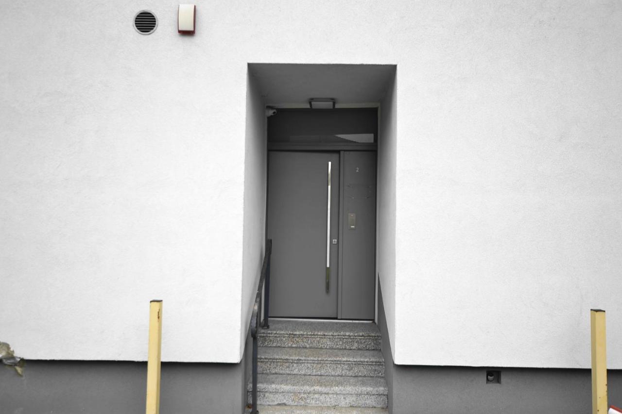 Apartament Platynowy - Centrum Gliwic Z Parkingiem Gliwice Buitenkant foto
